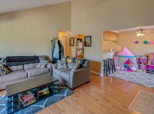 303 Enterprise Dr, Rohnert Park, CA 94928