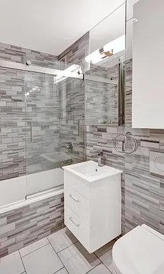 Rented by REAL New York | media 12