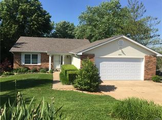 5821 Steutermann Rd, Washington, MO 63090