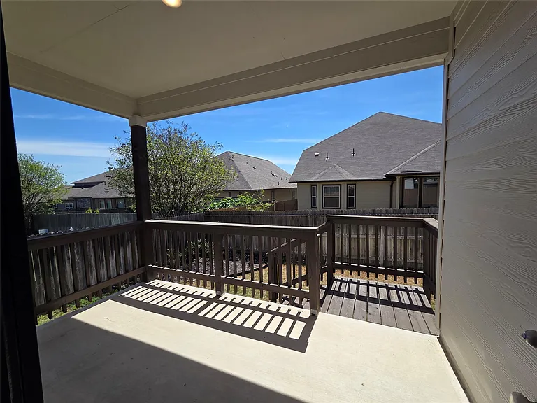 8902 Grand Western — Photo 27