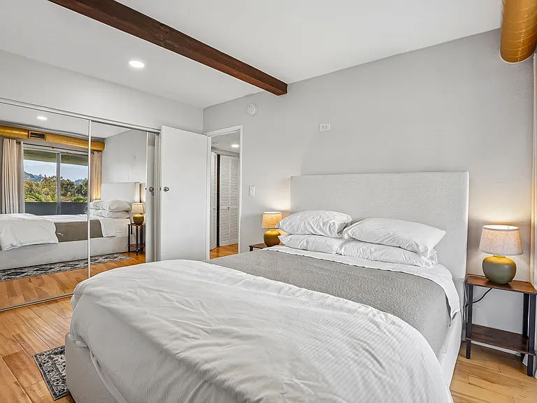 1701 Clinton St #210 — Photo 31
