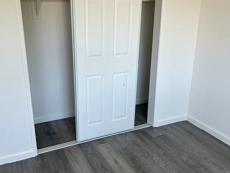15522 Vanowen St. — Photo 15