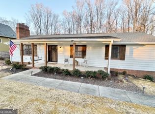 4946 Red Oak Dr, Gainesville, GA 30506