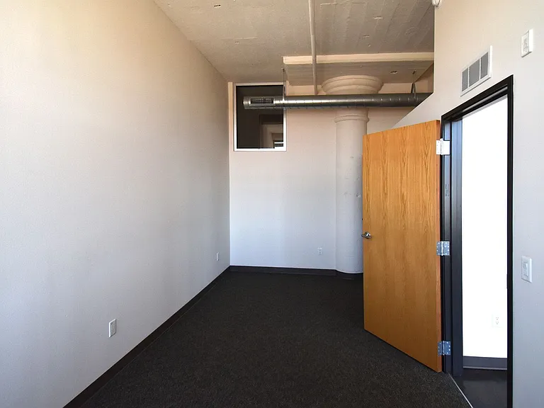 Paper Box Lofts — Photo 19