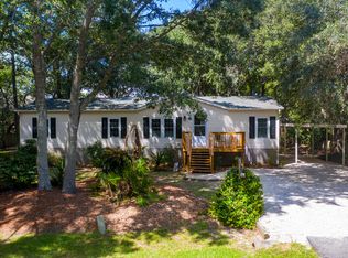 1630 Terns Nest Rd, Charleston, SC 29412