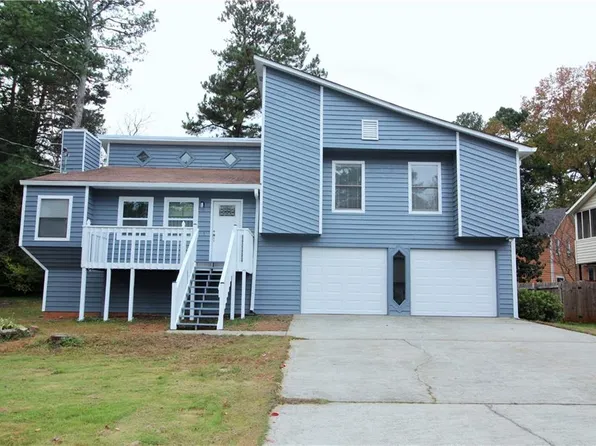 371 Canterbury Ln, Lawrenceville, GA 30046