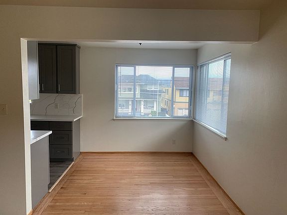 2nd image of 520 Grand Ave #6