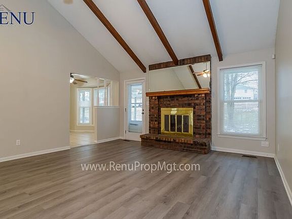 2nd image of 7905 N Michigan Ave