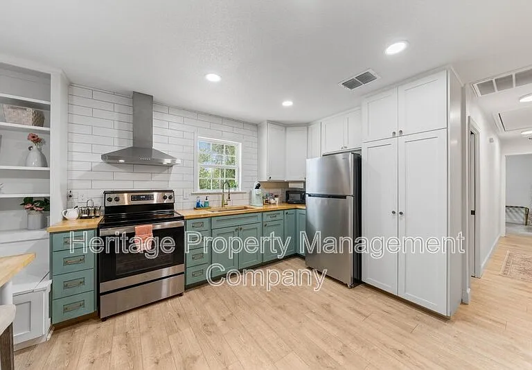 908 Liberty Ave — Photo 10