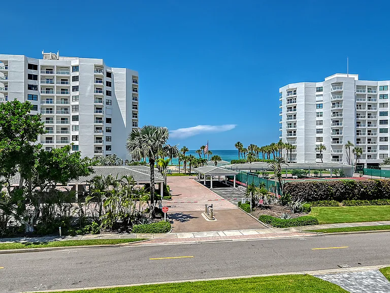 1001 Longboat Club Rd — Photo 62