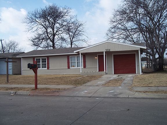 2nd image of 616 Highland Dr