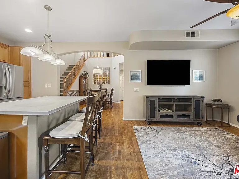 24127 Joshua Dr — Photo 7