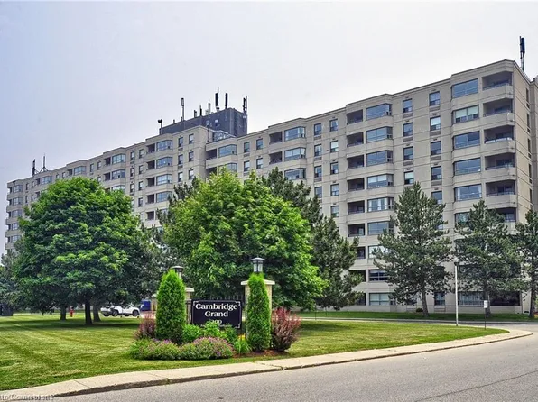 200 Jamieson Pkwy #415, Cambridge, ON N3C 4B5