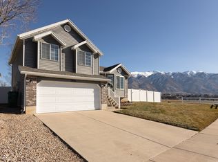 1099 E 2125 N, Layton, UT 84040