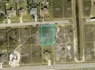 2905 22nd St SW, Lehigh Acres, FL 33976