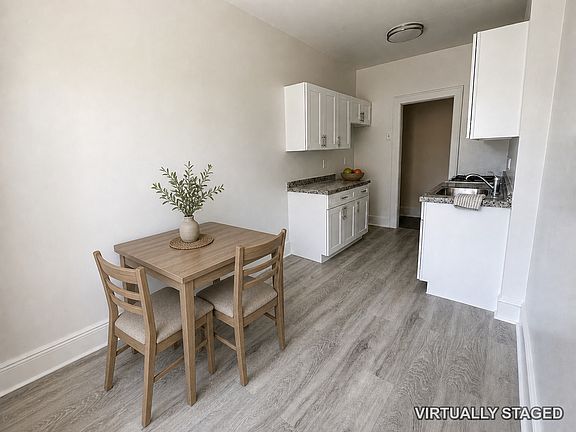 3rd image of 92-52 Vanderveer St #4B