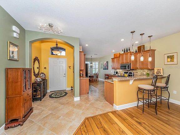 3rd image of 20271 Pezzana Dr