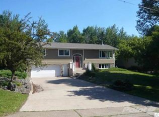 115 Aspen Ln, Duluth, MN 55803