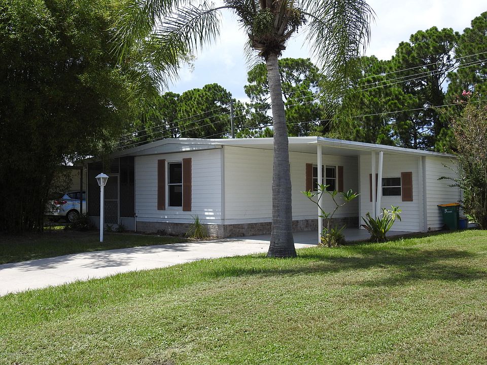 1st image of 1345 Barefoot Cir #2