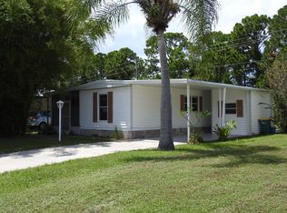 1345 Barefoot Cir #2, Sebastian, FL 32976