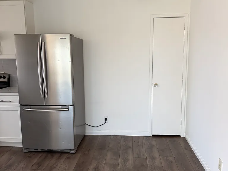 3720 Loma Vista Ave #4 — Photo 5