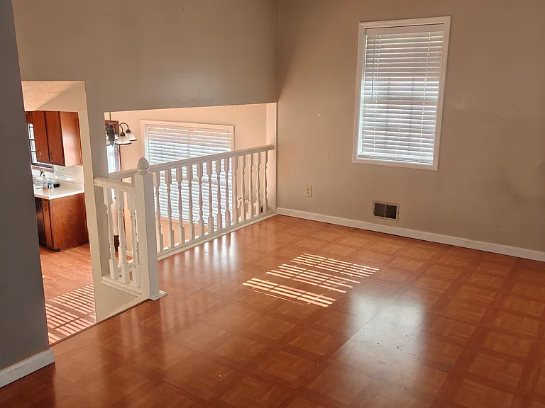 4464 Tee Pee Ct — Photo 3