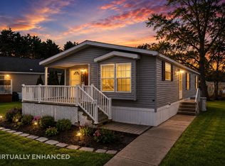 9 Slate Run, North Hampton, NH 03862