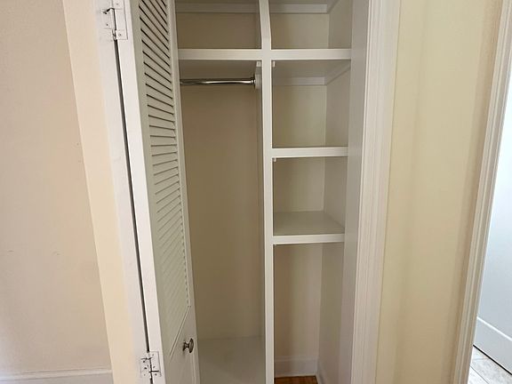 3rd image of 542 E 79th St APT 3O