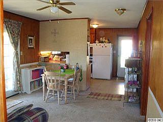 3rd image of 1925 Mountainbrook Dr