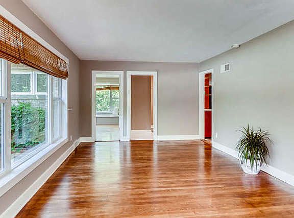 4th image of 716 Olson St