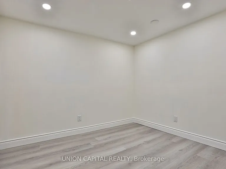 383 Neal Dr #BASEMENT — Photo 23