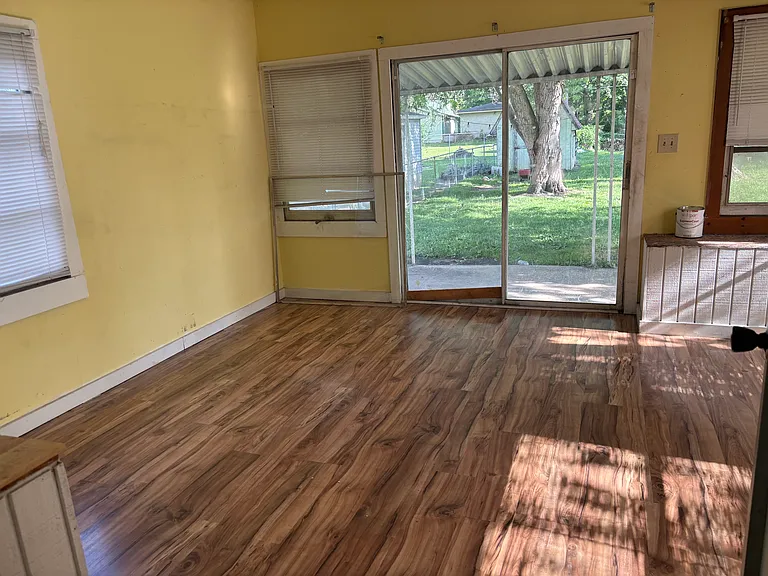 5857 E Dewey Ave — Photo 4