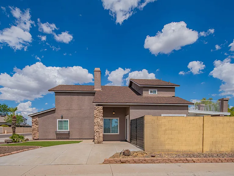 10615 N 63rd Dr — Photo 4