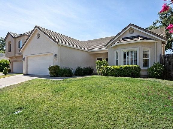 2nd image of 5406 Yellow Pine Way