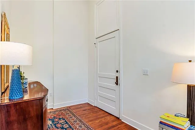 3601 Camp St #302 — Photo 8