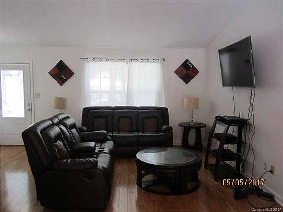 3rd image of 7225 Brigmore Dr