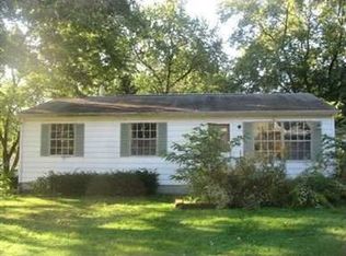 908 Annapolis Ave, Akron, OH 44310