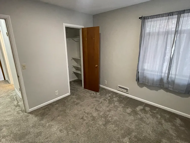 2360 Balsam Dr — Photo 20