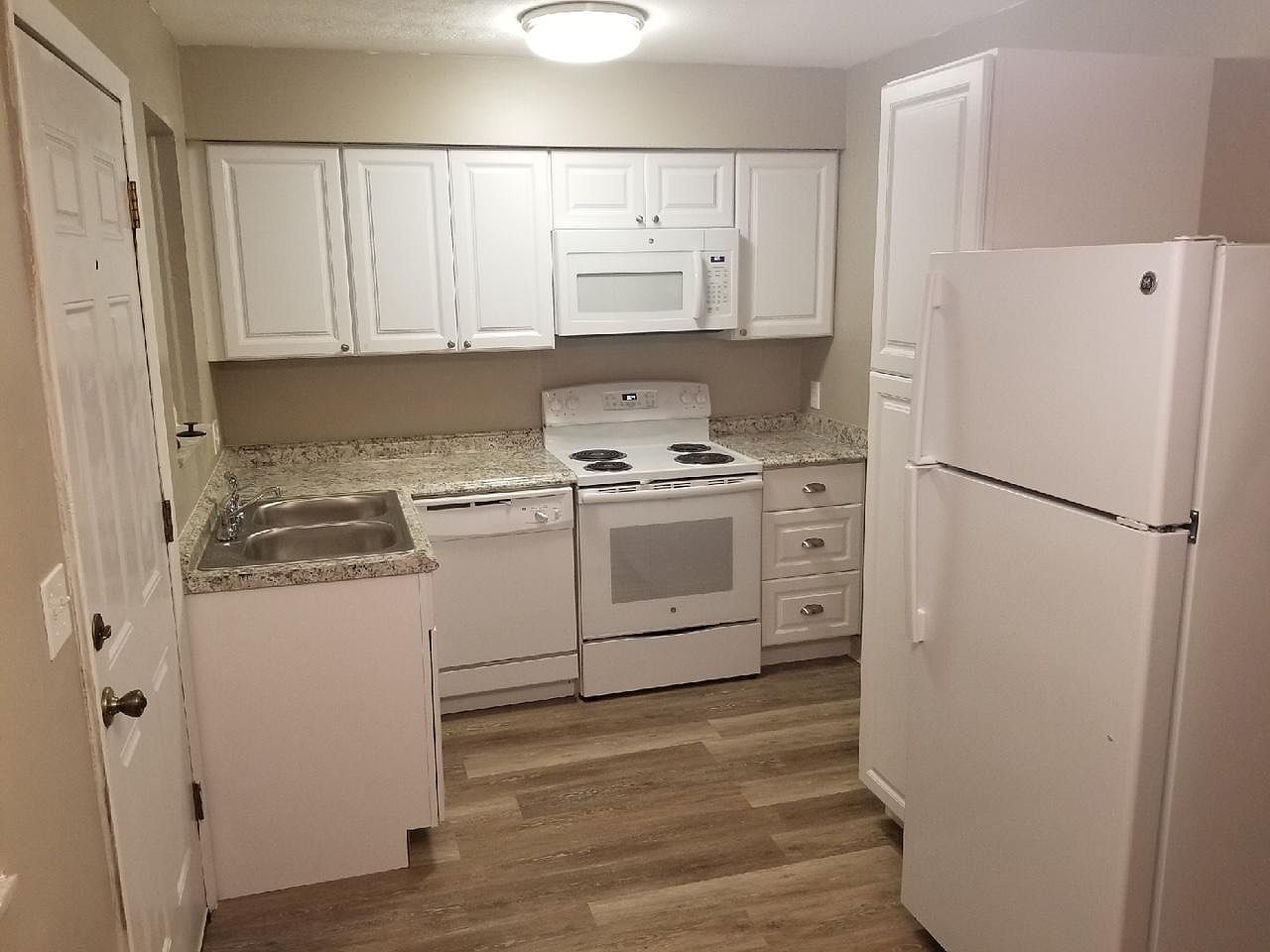 5695 Ironwood Ct, Columbus, OH 43229 Zillow