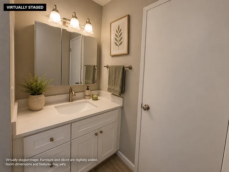 Tropic Sands Apartments — Photo 36