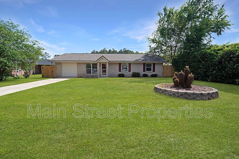 1st image of 8137 Imperial Dr