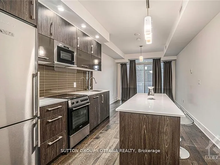 255 Bay St #208 — Photo 4