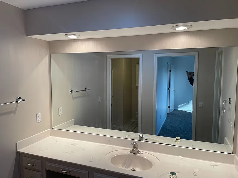 1508 E Powell St — Photo 20