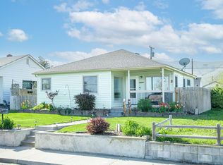 1917 Miller Ave, Prosser, WA 99350