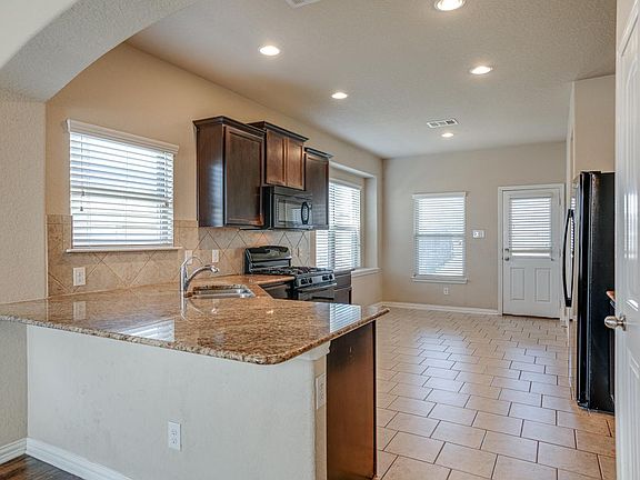 2nd image of 9819 Marbach Crst