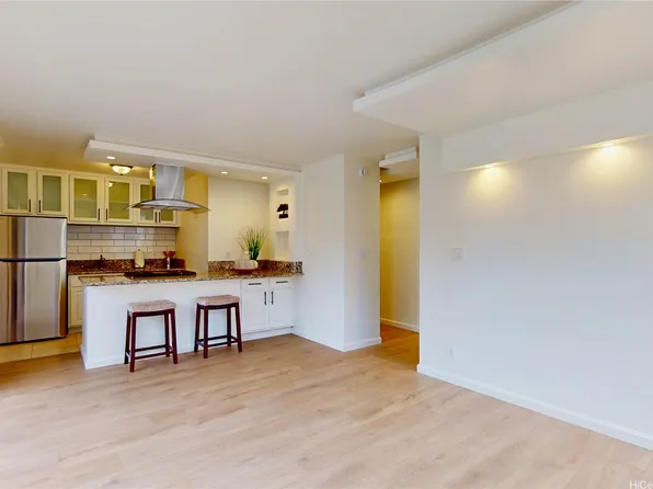 1025 Ala Lilikoi St APT E204, Honolulu, HI 96818