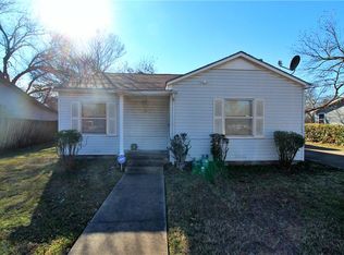 3224 N 29th St, Waco, TX 76708