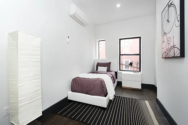 Rented by Rennit Inc. | media 7