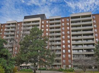 9 Four Winds Dr #208, Toronto, ON M3J 2S8