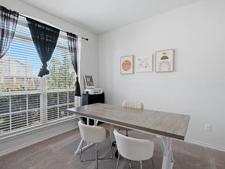 313 Sky Meadow Ln — Photo 4
